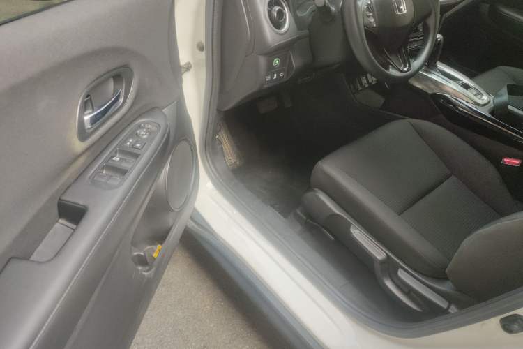 Used Honda XR-V 2021 1.5L CVT Classic Edition
