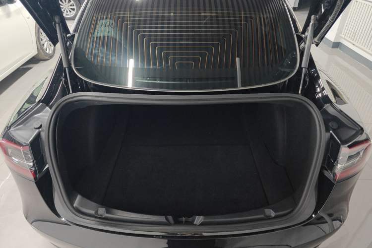 Used Tesla Model 3 2019 Standard Range Rear-Drive Upgraded Version
