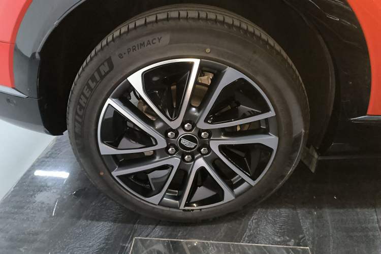 Used Cadillac OPTIQ 2024 Four-Wheel Drive Long-Range Version
