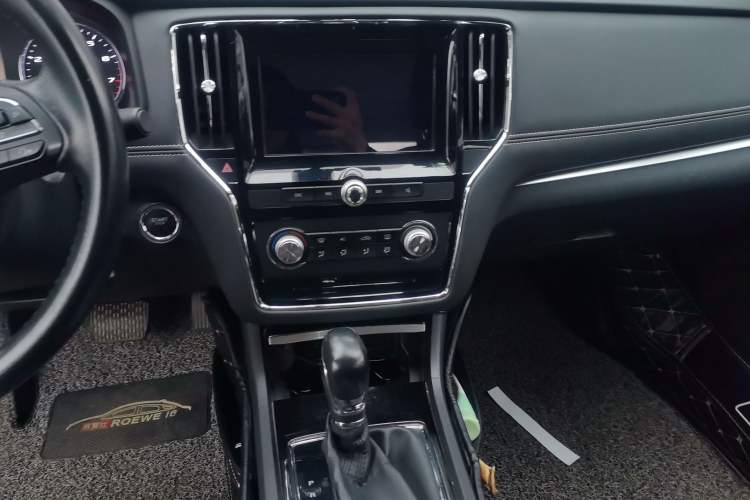 TDK.VehicleDetails.img