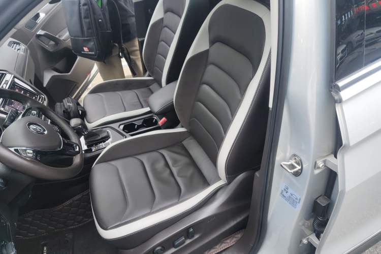 Used Volkswagen Tiguan L 2018 Facelift 330TSI Automatic Two-Wheel Drive Luxury Edition