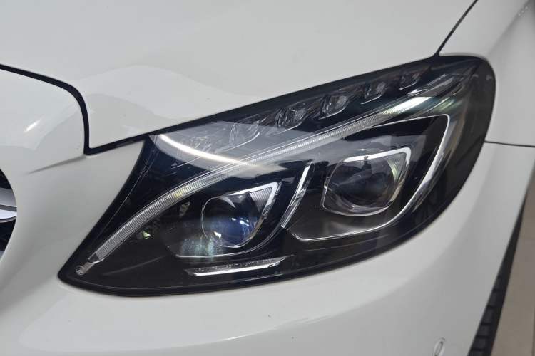 Used Mercedes-Benz C-Class 2015 C 260 L Sport Edition