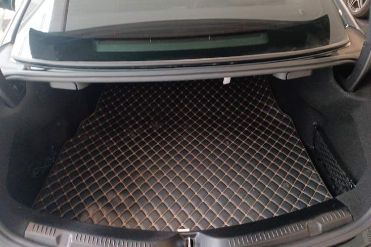 Used Mercedes-Benz E-Class (Import) 2021 E 300 Coupe