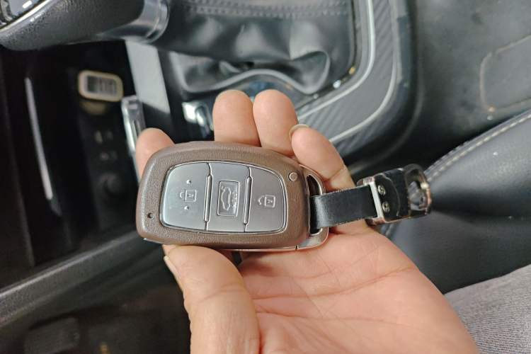 Used Hyundai Elantra 2018 1.6L Automatic 15th Anniversary Special Edition
