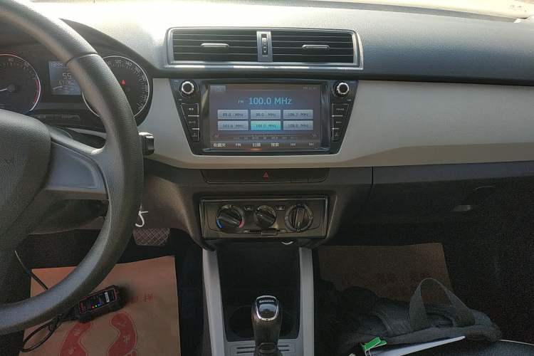 Used Skoda Fabia 2015 1.6L Automatic Chuanxing Edition