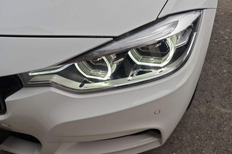 Used BMW 3 Series 2019 320i M Sport Package
