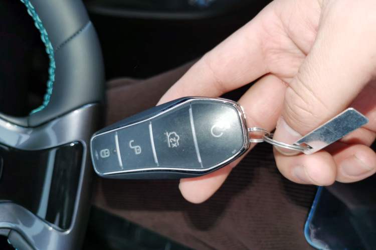 Used BYD Seal 06 New Energy 2025 DM-i Smart Drive 80KM Luxury Model
