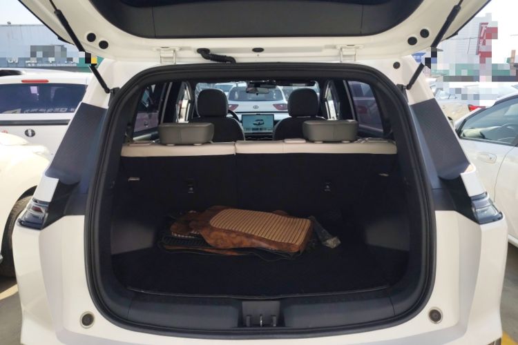 Used AION Y 2023 Plus 510 Smart Edition