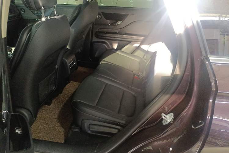 Used Lincoln Corsair 2023 2.0T All-Wheel-Drive Prestige Version
