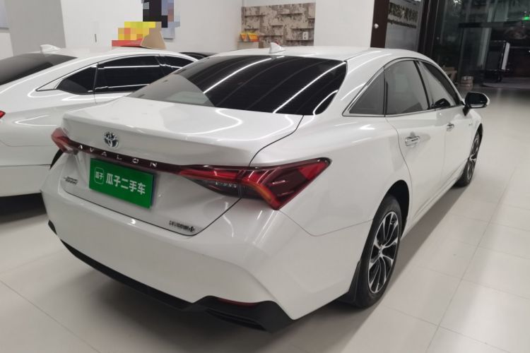 Used Toyota Avalon 2022 Dual-Engine 2.5L Luxury Edition