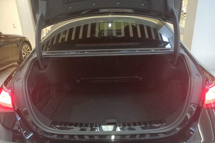 Used Mercedes-Benz E-Class 2024 E 300 L Stylish Model
