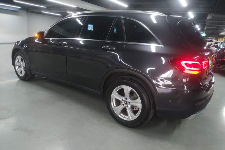Used Mercedes-Benz GLC 2020 GLC 260 L 4MATIC Dynamic Model

