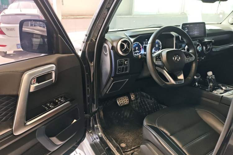 Used BAIC Off-Road BJ40 2018 PLUS 2.3T Automatic Four-Wheel Drive Flagship Version China V Emission Standard