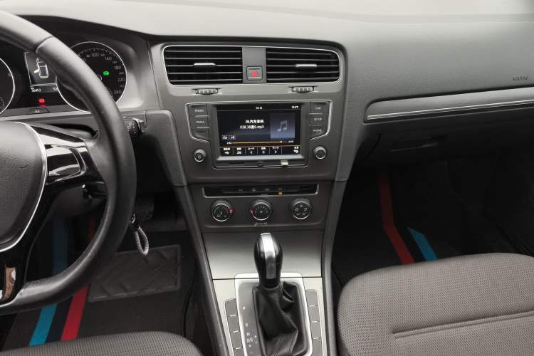 Used Volkswagen Golf 2016 1.6L Automatic Comfort Model
