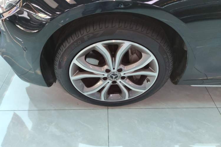 Used Mercedes-Benz E-Class 2020 Restyled E 300 L Sporty and Stylish Edition