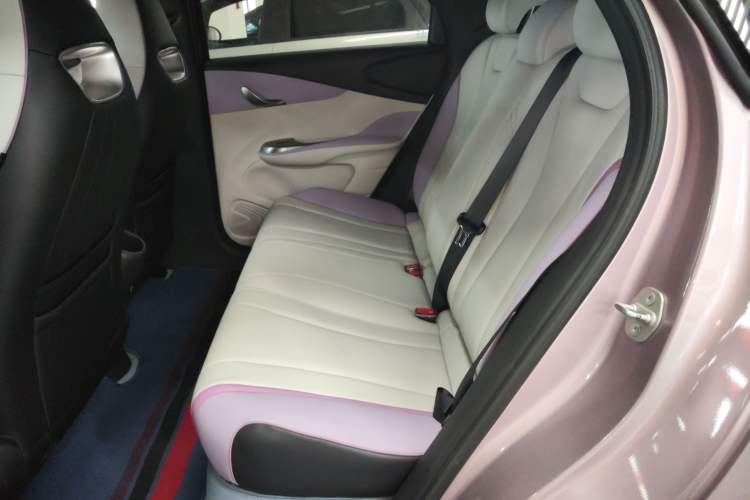 Used BYD Dolphin 2021 405 km Fashion Edition
