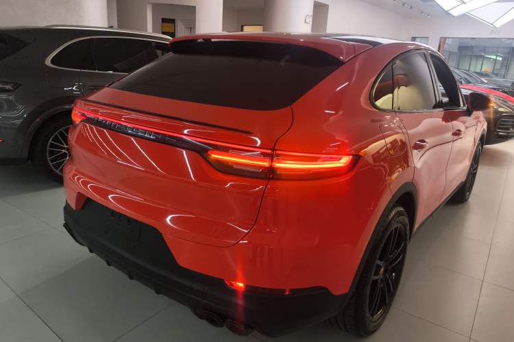 Used Porsche Cayenne 2019 Cayenne Coupé 3.0T
