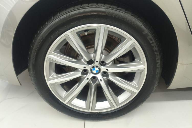 Used BMW 5 Series 2018 528Li Launch Special Edition
