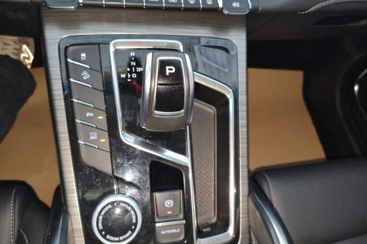 Used Geely Auto Emgrand X7 Sport 2020 1.8TD DCT Smart PRO
