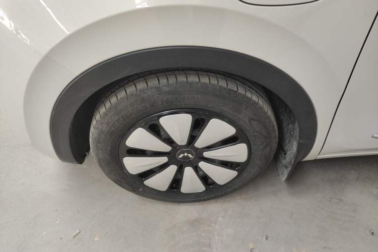 Used Wuling Bingo 2024 333 km Enjoyment Version
