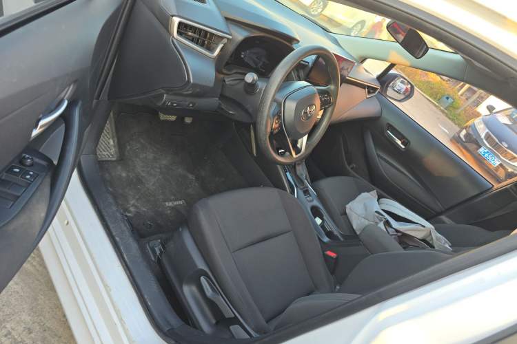 Used Toyota Levin 2023 Smart Electric Hybrid Dual-Engine 1.8L Leading Edition
