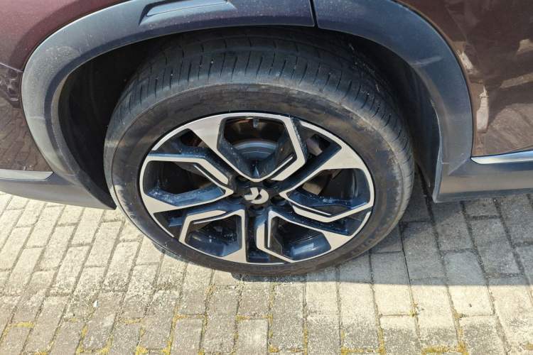 Used Nio ES8 2020 415 km Signature Edition 6-Seater Version
