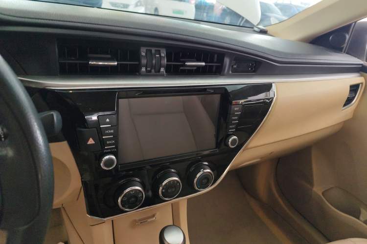 Used Toyota Corolla 2014 1.6L CVT GL
