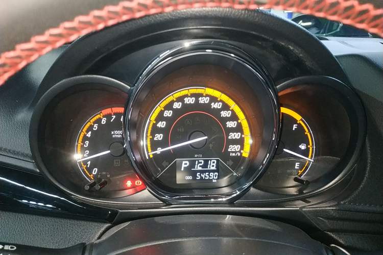 Used Toyota YARiS L 2022 X-Trail 1.5L CVT Luxury PLUS Edition