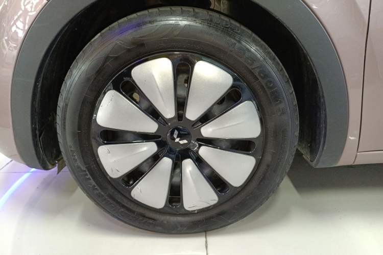 Used Wuling Bingo 2023 333 km Lingxi Connected Version
