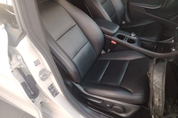 Used Mercedes-Benz CLA 2015 CLA 200