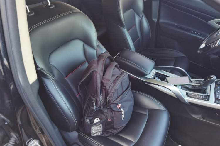 Used Geely Auto Emgrand X7 Sport 2018 1.8TD Automatic Two-Wheel Drive Smart Connect 4G Internet Edition