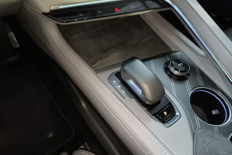 Used Zeekr 001 2025 WE Edition 100 kWh Rear-Wheel Drive
