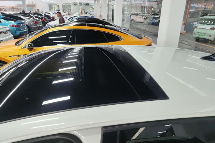 Used Volkswagen Golf 2023 Facelift 280TSI DSG R-Line