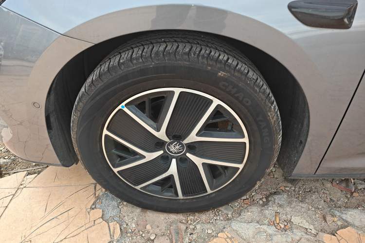 Used BYD Qin L 2025 DM-i Smart Drive 120KM Superior Model
