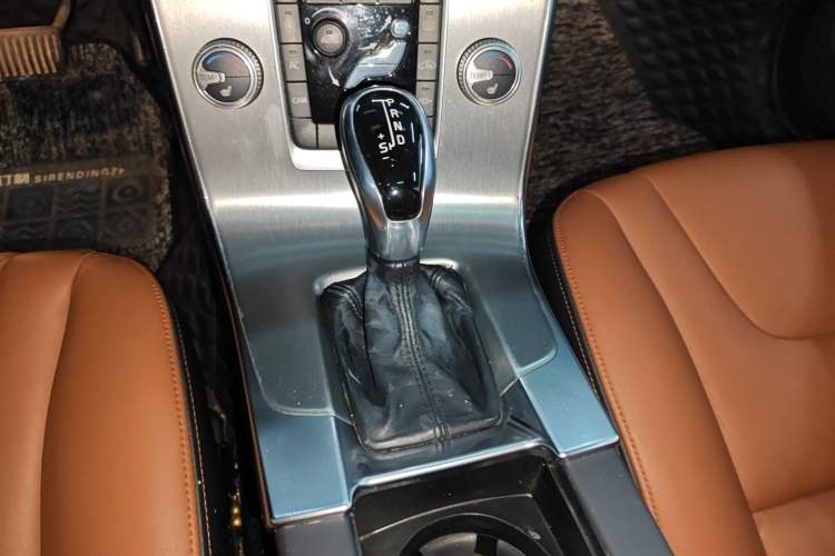 Used Volvo S60 2016 S60L T4 Zhiyuan Edition