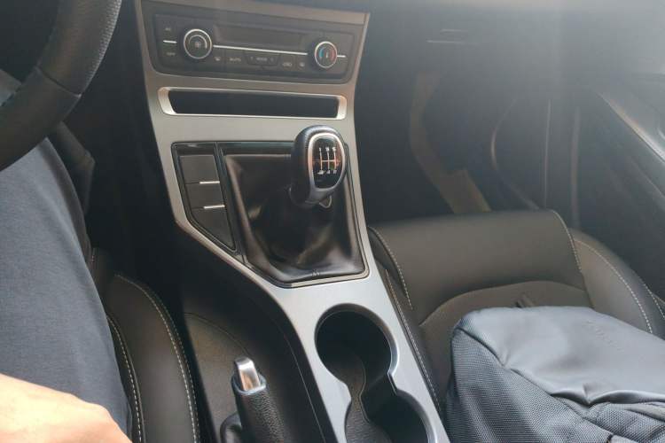 Used Geely Auto Emgrand 2018 1.5L Manual Upward Connect Edition
