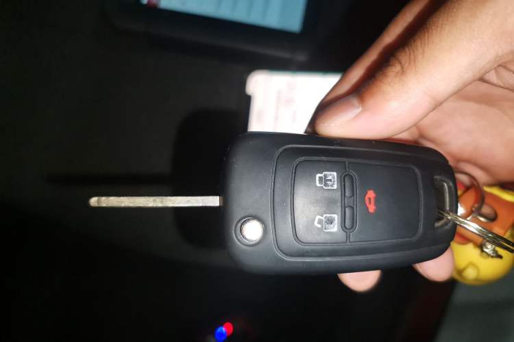 Used Chevrolet Trax 2016 1.4T Automatic Two-Wheel Drive Comfort Version with Sunroof