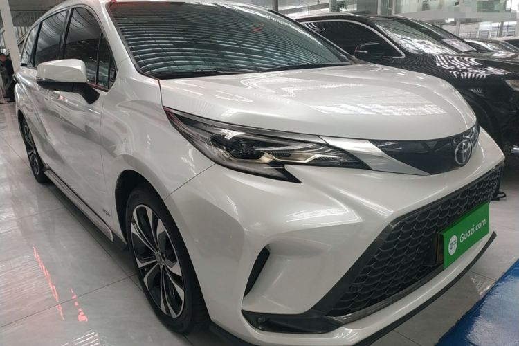 Used Toyota Granvia 2024 2.5L Hybrid Prestige PLUS Edition