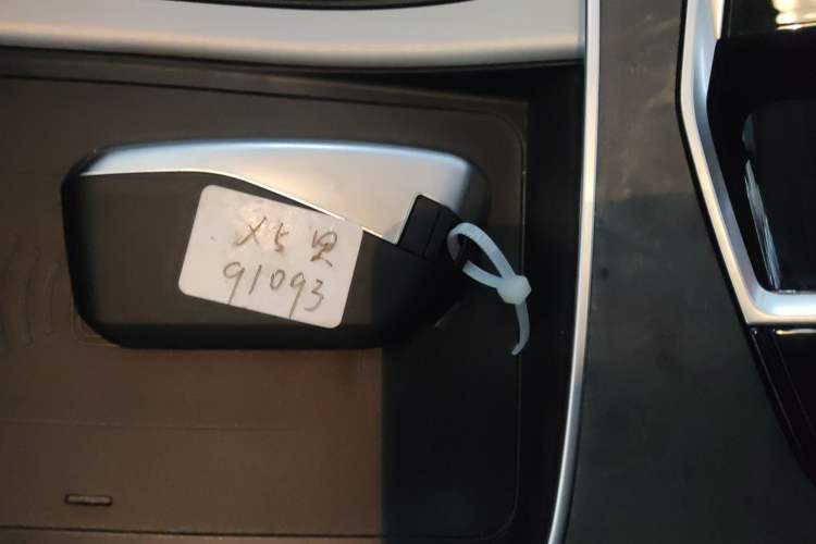 Used BMW X5 2023 xDrive 30Li Luxury M Sport Package
