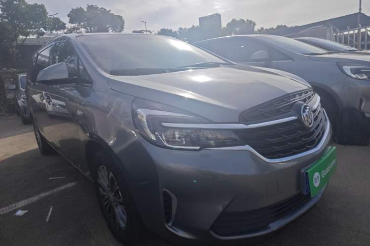 Used Buick GL8 2022 Land Cruiser Executive Class 652T Comfort Model
