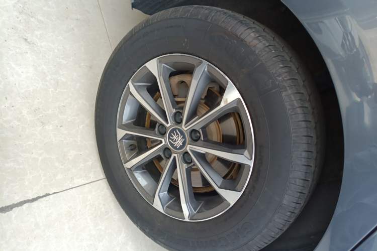 Used BYD Qin Pro New Energy 2019 DM Super Edition 1.5TI Automatic Smart Connect X-Trail Model China VI Standard