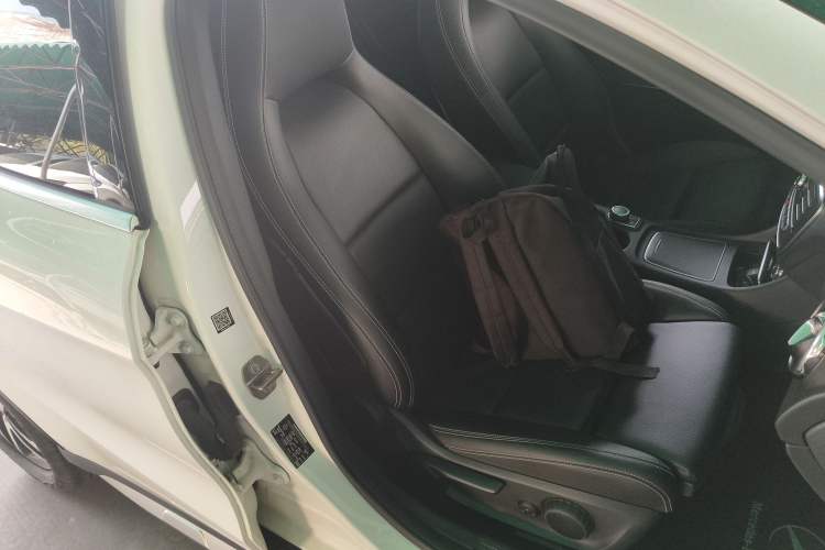 Used Mercedes-Benz GLA 2017 GLA 200 Fashion Model