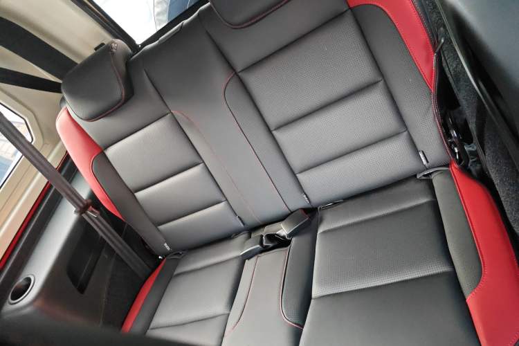 Used  BJ40 2020 2.0T Automatic Four-Wheel Drive Tribute Edition 2020 Xieke Version