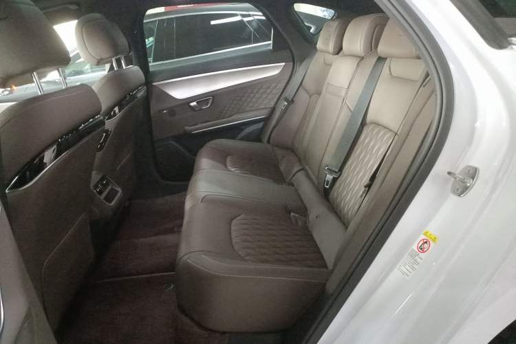 Used BYD Han 2023 EV Champion Edition 605KM Front-Drive Premium Model