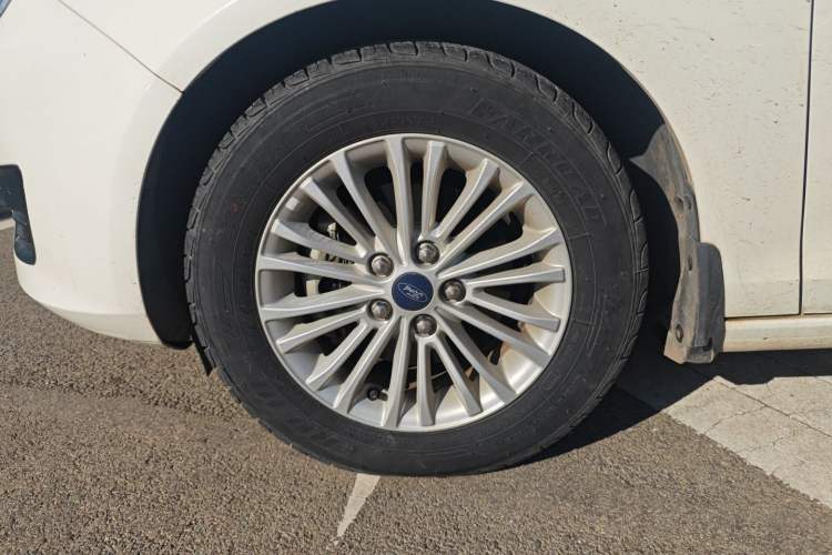 Used Ford Escort 2017 Revised Version 1.5L Manual Comfort Edition