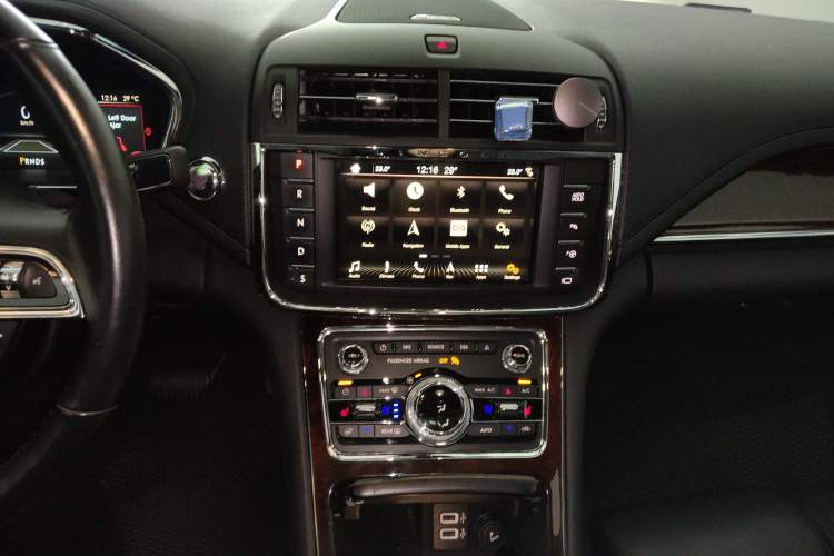 Used Lincoln Continental 2017 3.0T Four-Wheel Drive Prestige Edition
