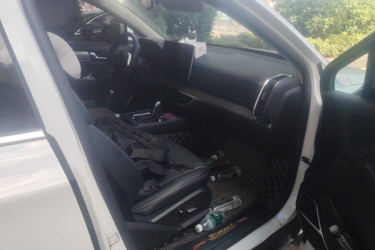 Used BYD Tang 2018 2.0T Automatic SmartConnect Prestige 7-Seater China V Standard