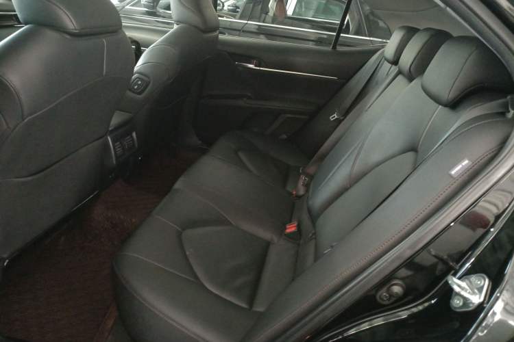 Used Toyota Camry 2019 Revised Version 2.5G Luxury Edition
