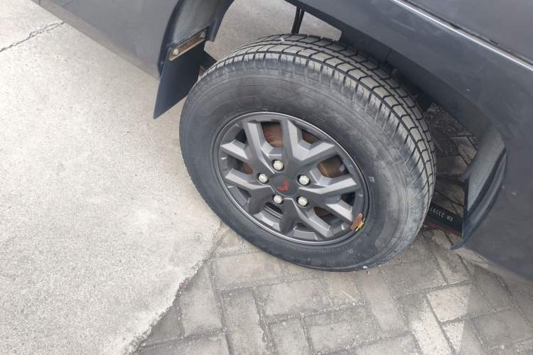 Used Wuling Zhengtu 2021 1.5L Entry-Level LAR
