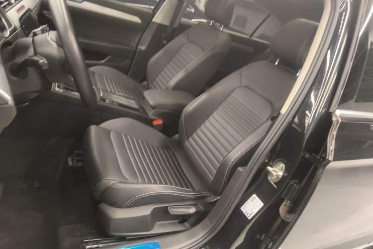 Used Volkswagen Magotan 2020 280TSI DSG Comfort Edition
